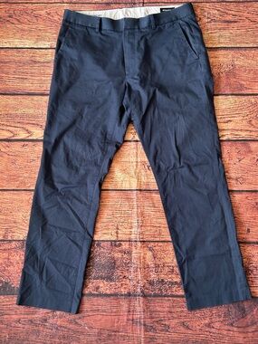 Bonobos Weekend Warrior Chinos 34x30 Navy Slim Straight Pants